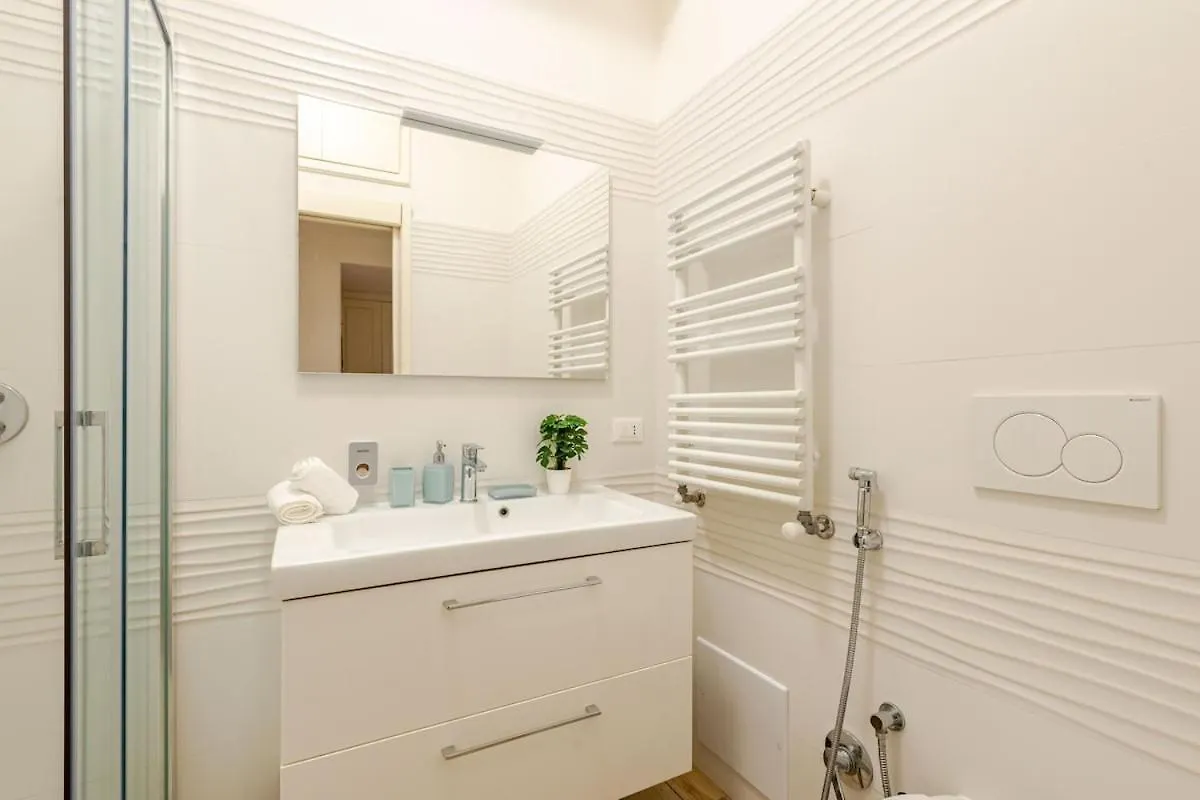 Trevi Fountain La Dolce Vita Rome Apartment